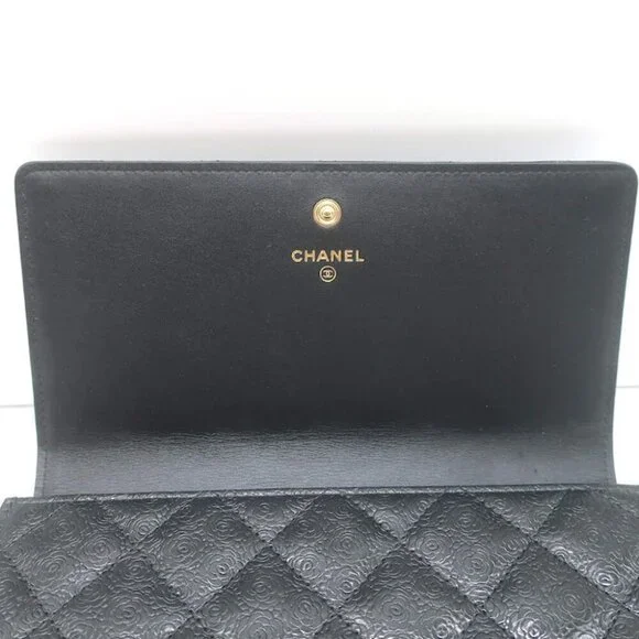 Chanel Camellia-Embossed Quilted Leather L Yen Continental Wallet Black - Picture 11 of 15